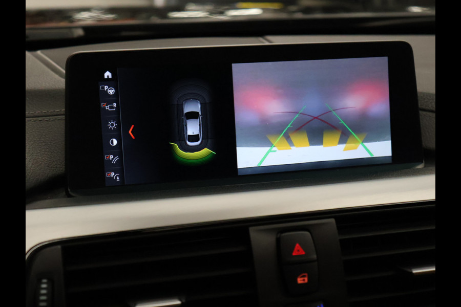 BMW 4 Serie Gran Coupé 418i M Sport [M-PAKKET, SCHUIFKANTELDAK, ELEKTRISCHE STOELEN, CAMERA, PDC 360, STOELVERWARMING, HUD, BLUETOOTH TELEFOON, NIEUWSTAAT]