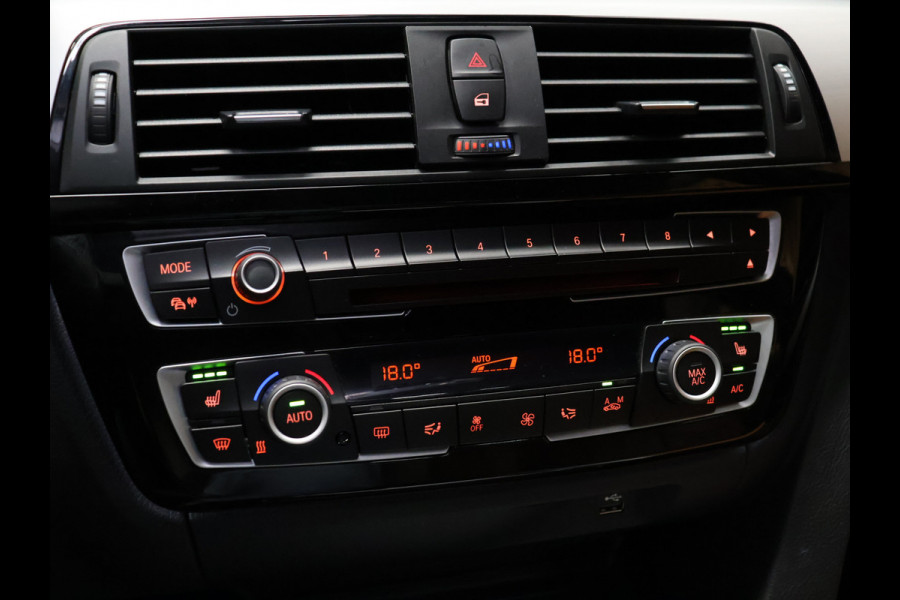 BMW 4 Serie Gran Coupé 418i M Sport [M-PAKKET, SCHUIFKANTELDAK, ELEKTRISCHE STOELEN, CAMERA, PDC 360, STOELVERWARMING, HUD, BLUETOOTH TELEFOON, NIEUWSTAAT]