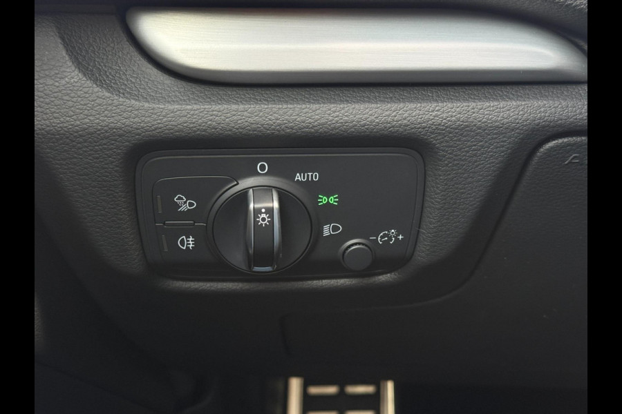 Audi A3 Sportback 35 TFSI CoD Advance Sport S-line Aut.|Virtual Cockpit Stoelverw. Nap 3X S-line ACC Keyles Entry & Go Pdc Achter