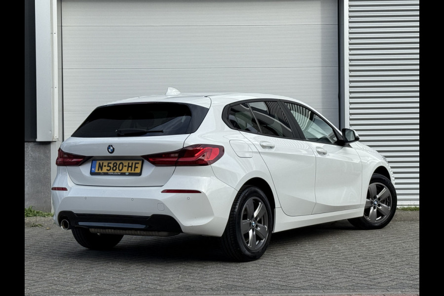 BMW 1-serie 116i Business Edition | Apple Carplay | DAB+ | PDC V+A
