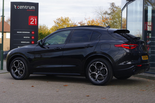 Alfa Romeo Stelvio 2.0 T 280 PK AWD Q4 Veloce, Adap. Onderstel, Panoramadak, Trekhaak, H/K Sound, Lederen Sportstoelen