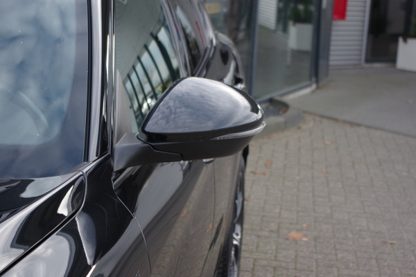 Alfa Romeo Stelvio 2.0 T 280 PK AWD Q4 Veloce, Adap. Onderstel, Panoramadak, Trekhaak, H/K Sound, Lederen Sportstoelen