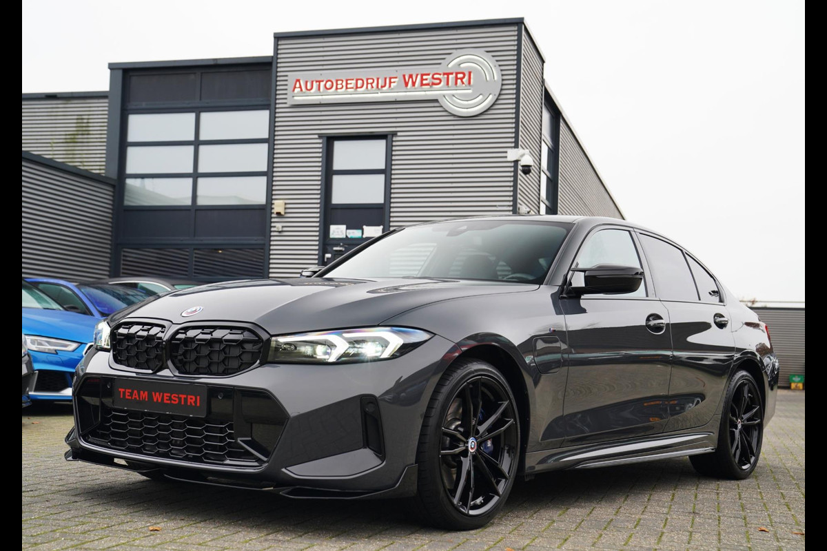 BMW 3-serie 330e High Executive | M-pakket | Facelift 2025 | Widescreen Groot Navi | Camera |