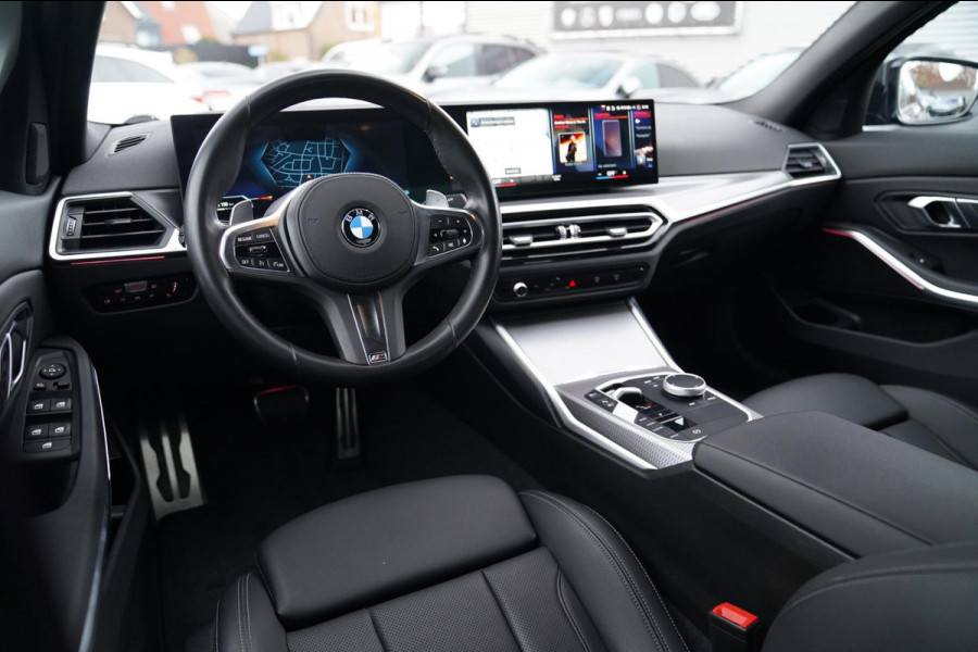 BMW 3-serie 330e High Executive | M-pakket | Facelift 2025 | Widescreen Groot Navi | Camera |