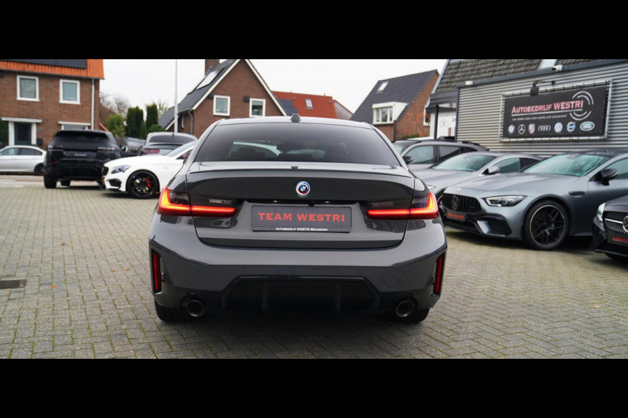 BMW 3-serie 330e High Executive | M-pakket | Facelift 2025 | Widescreen Groot Navi | Camera |