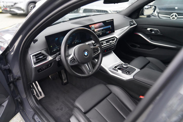 BMW 3-serie 330e High Executive | M-pakket | Facelift 2025 | Widescreen Groot Navi | Camera |