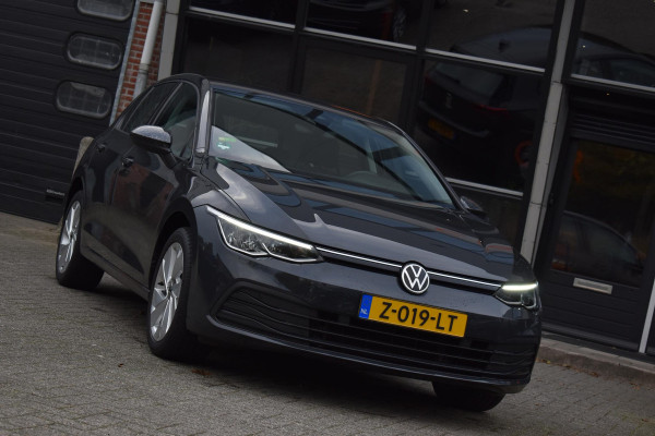 Volkswagen Golf 1.5 TSI Life Business Lane ACC Keyless StuurVerw. Stoelvw