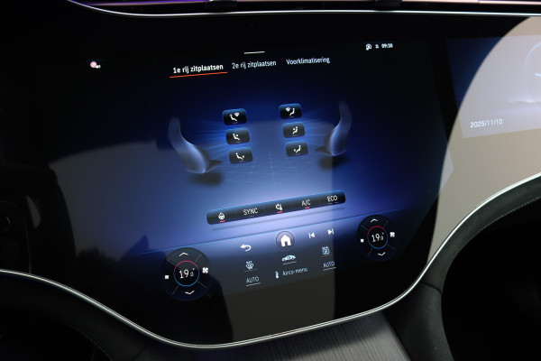 Mercedes-Benz EQE SUV AMG 53 4MATIC+ 91 kWh | MBUX Hyperscreen | Airmatic | Achterasbesturing | Distronic+ | Memory | Stoelventilatie | Burmester | Digital Light | Trekhaak | HUD | Warmtepomp |