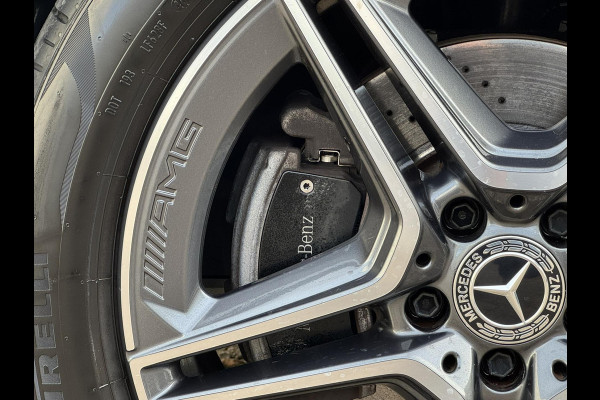 Mercedes-Benz GLA 200 AMG Sfeerverlichting Trekhaak Cruise Climate Navigatie Bluetooth Stoelverwarming