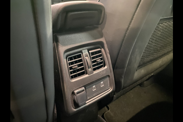 Renault Captur 1.3 mild hybrid 160 techno AUTOMAAT uit 2025 Rijklaar + Fabrieksgarantie Henk Jongen Auto's in Helmond,  al 50 jaar service zoals 't hoort!