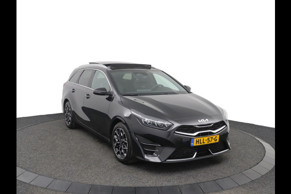 Kia Ceed Sportswagon 1.5 T-GDi GT-Line Automaat - Kantel/schuifdak - Navigatie - Adaptive Cruisecontrol - Achteruitrijcamera - Parkeersensoren - - Fabrieksgarantie tot 04-2032 of 150.000 km