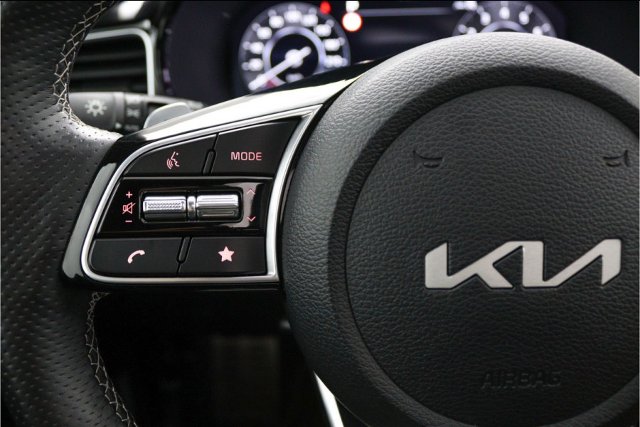 Kia Ceed Sportswagon 1.5 T-GDi GT-Line Automaat - Kantel/schuifdak - Navigatie - Adaptive Cruisecontrol - Achteruitrijcamera - Parkeersensoren - - Fabrieksgarantie tot 04-2032 of 150.000 km