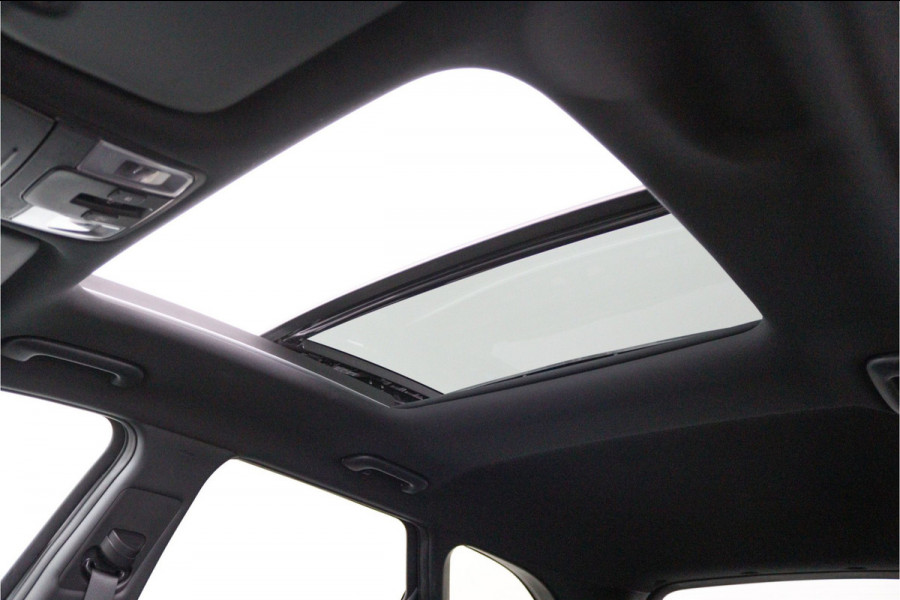 Kia Ceed Sportswagon 1.5 T-GDi GT-Line Automaat - Kantel/schuifdak - Navigatie - Adaptive Cruisecontrol - Achteruitrijcamera - Parkeersensoren - - Fabrieksgarantie tot 04-2032 of 150.000 km