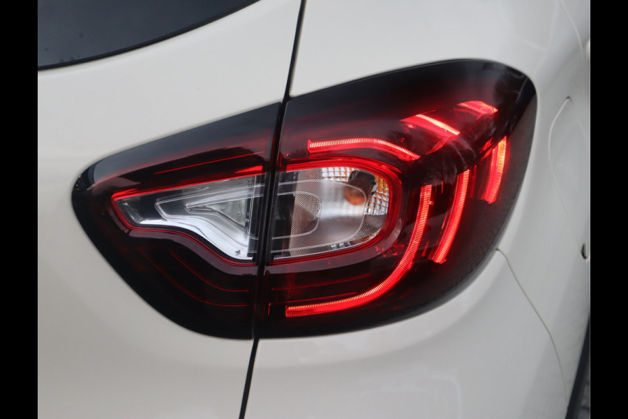 Renault Captur 1.3 TCe Intens Automaat / Panoramadak / R-Link