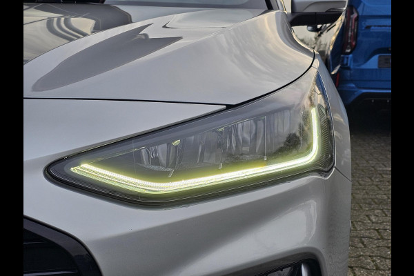 Ford FOCUS Wagon 1.0 EcoBoost Hybrid ST Line X 155pk | Trekhaak afneembaar | Panoramadak | Bang&Olufsen | Adaptive cruise control | Winter Pack | All season banden | Camera
