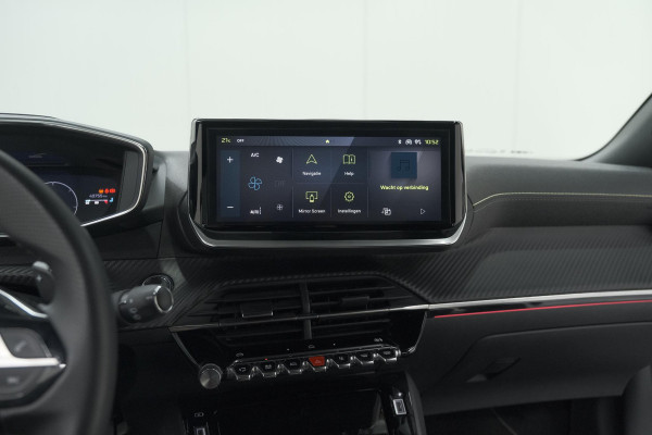 Peugeot 2008 PureTech 130 EAT8 GT | Camera | Apple Carplay | Parkeersensoren | 17 Inch Lichtmetalen Velgen