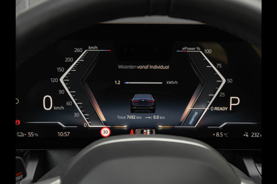 BMW i5 eDrive40 M-Sport Pro - Pano - Onderstel Prof - Driving Ass Prof - Harman Kardon