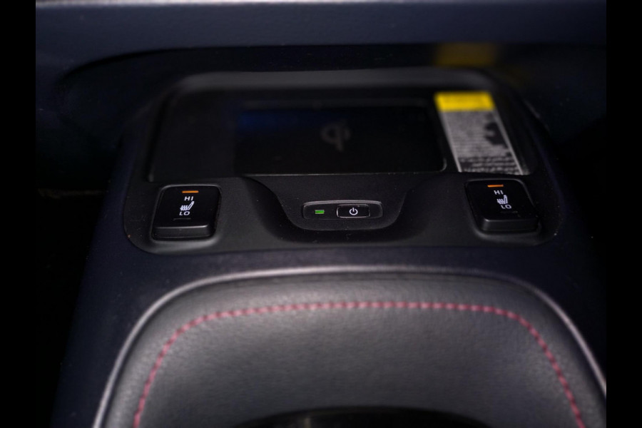 Toyota Corolla Touring Sports 1.8 Hybrid Executive HUD