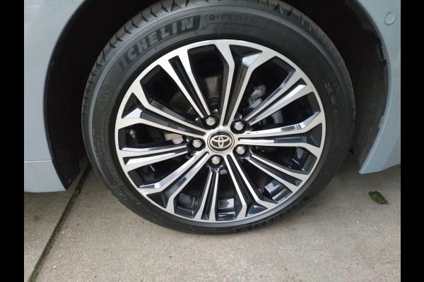 Toyota Corolla Touring Sports 1.8 Hybrid Executive HUD