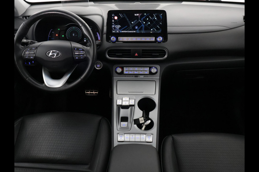 Hyundai Kona EV Fashion Design 64 kWh Two-Tone 400 km actieradius | ACCU 100% | Navigatie | Schuif-/Kanteldak | Leder |