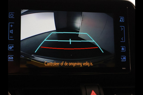 Toyota C-HR 1.8 Hybrid Active Bi-Tone | Trekhaak | Camera | Cruise Control