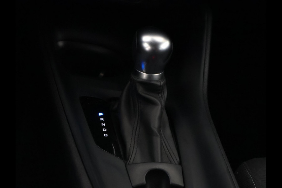 Toyota C-HR 1.8 Hybrid Active Bi-Tone | Trekhaak | Camera | Cruise Control