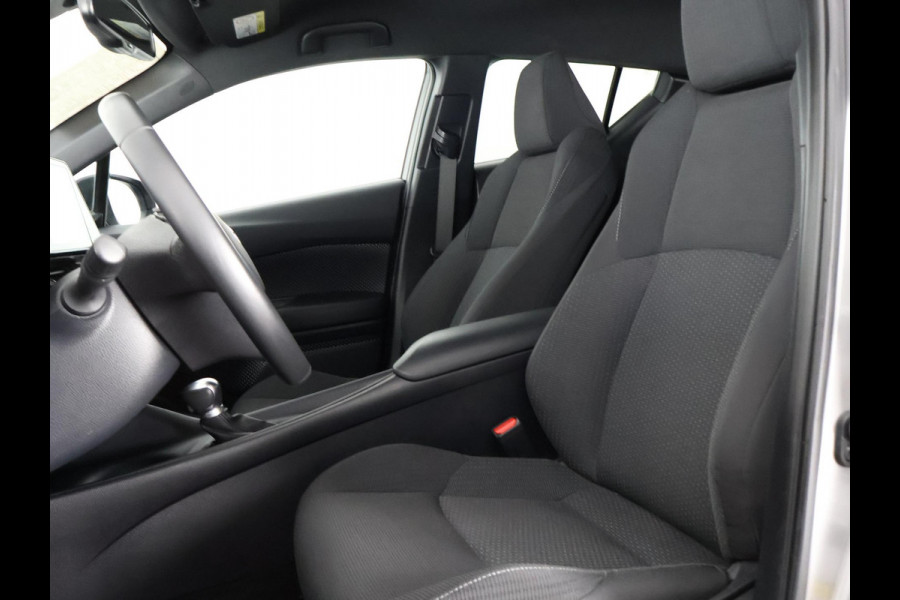Toyota C-HR 1.8 Hybrid Active Bi-Tone | Trekhaak | Camera | Cruise Control