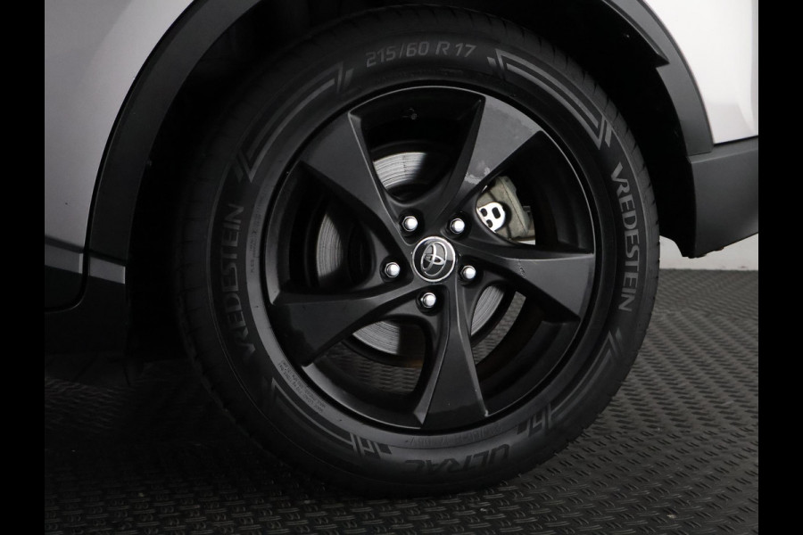 Toyota C-HR 1.8 Hybrid Active Bi-Tone | Trekhaak | Camera | Cruise Control