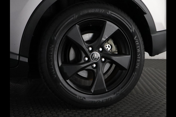 Toyota C-HR 1.8 Hybrid Active Bi-Tone | Trekhaak | Camera | Cruise Control