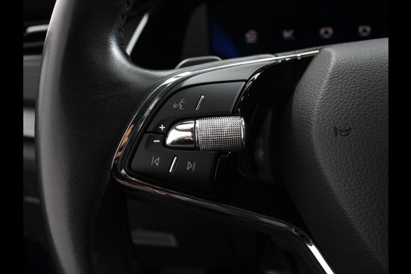 Škoda Octavia Combi 1.0 e-TSI Automaat Business Edition Climate control | Cruise control | Parkeersensoren | Navigatie | LED | Trekhaak | Lichtmetalen velgen | Apple Carplay / Android Auto