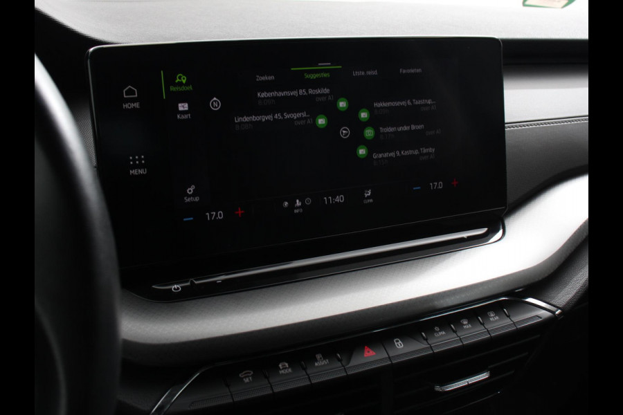 Škoda Octavia Combi 1.0 e-TSI Automaat Business Edition Climate control | Cruise control | Parkeersensoren | Navigatie | LED | Trekhaak | Lichtmetalen velgen | Apple Carplay / Android Auto