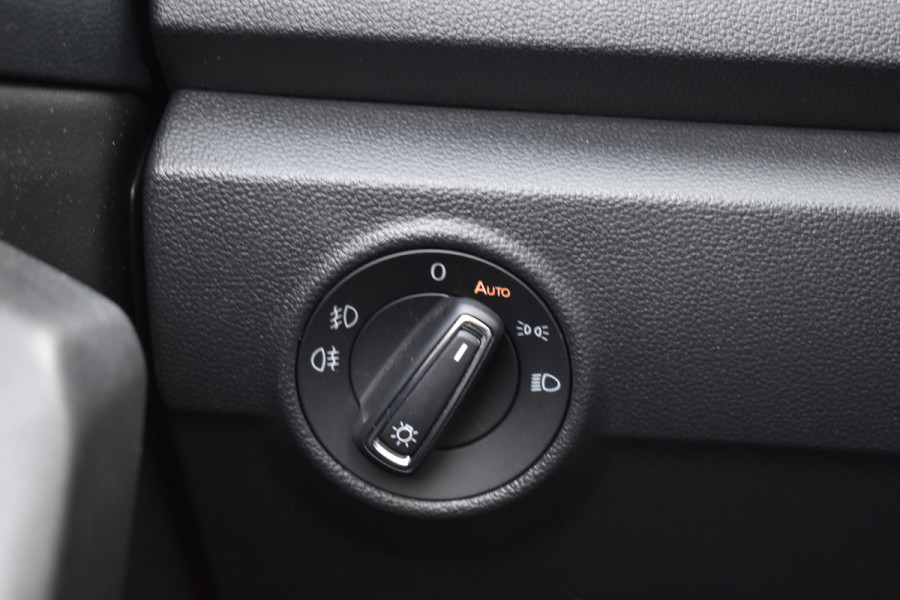 Volkswagen T-Roc Cabrio 1.5 TSI 150PK DSG R-LINE LEDER/PDC/NAVI***