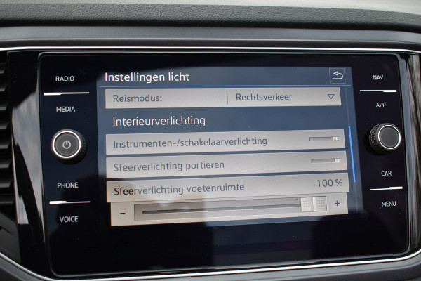 Volkswagen T-Roc Cabrio 1.5 TSI 150PK DSG R-LINE LEDER/PDC/NAVI***