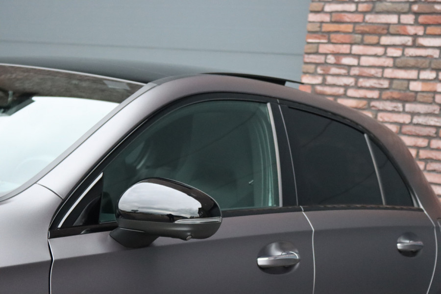 Mercedes-Benz A-Klasse 250 e AMG Line | Panoramadak | Memory | HUD | Keyless Go | Advanced Sound System | Surround Camera | Multibeam LED | Dodehoekassistent | Sfeerverlichting |