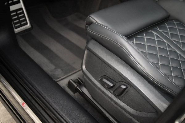 Audi Q5 50 TFSI e Quattro Competition Pro Line S S-Line 299pk Automaat! Kuipstoelen|Panoramadak|Virtual Cockpit|Camera|HUD|22inch