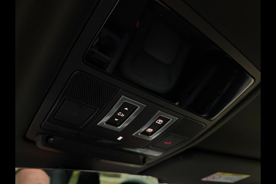 Land Rover Defender 110 P300e X-Dynamic SE ACC/Meridian trekh/head-up/5jr garantie/Panoramadak