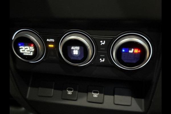 Land Rover Defender 110 P300e X-Dynamic SE ACC/Meridian trekh/head-up/5jr garantie/Panoramadak