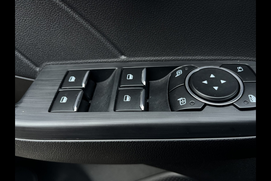 Ford Kuga 2.5 PHEV Active X Techpack / Winterpack / Panodak