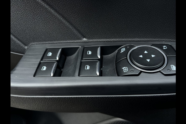 Ford Kuga 2.5 PHEV Active X Techpack / Winterpack / Panodak