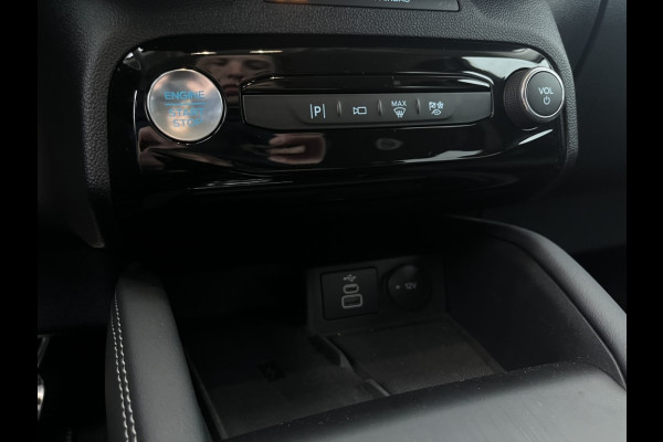 Ford Kuga 2.5 PHEV Active X Techpack / Winterpack / Panodak