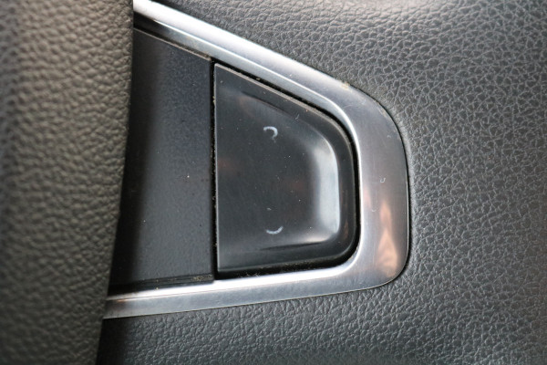 Renault Master 2.3 dCi 135pk L2 H2 Airco Navigatie Imperiaal Inrichting