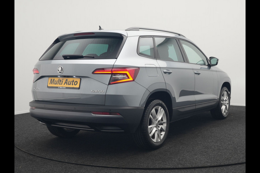 Škoda Karoq 1.5 TSI ACT Ambition Business 150pk Dealer O.H. | Adaptive Cruise | Apple Carplay | Camera | Stoelverwarming | Navigatie | 17"L.M |