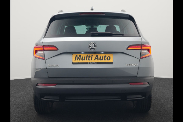Škoda Karoq 1.5 TSI ACT Ambition Business 150pk Dealer O.H. | Adaptive Cruise | Apple Carplay | Camera | Stoelverwarming | Navigatie | 17"L.M |