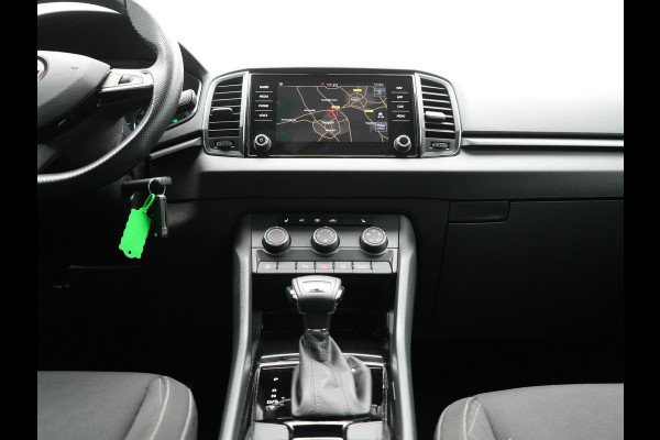 Škoda Karoq 1.5 TSI ACT Ambition Business 150pk Dealer O.H. | Adaptive Cruise | Apple Carplay | Camera | Stoelverwarming | Navigatie | 17"L.M |