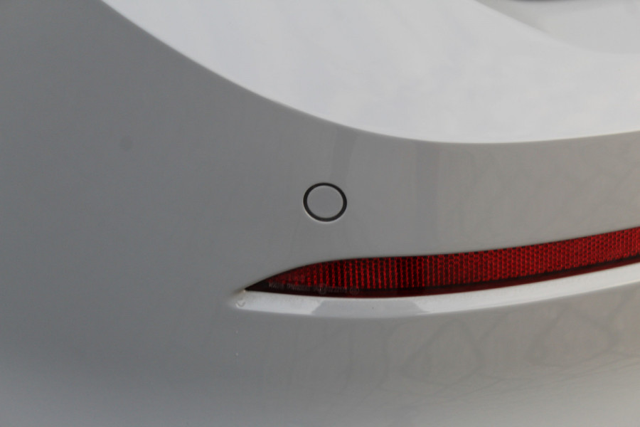 Volkswagen Golf 1.5-150pk TSI Highline. Erg nette, sportieve en goed onderhouden VW Golf ! Slechts 41.000km ! Autm. airco dual, digitaal dashb., adapt. cruise cntrl, navigatie, tel. voorb., trekhaak + afn. kgl,  IQ lights, LM wielen, elektr. panoramadak, stoel- en stuurverwarming etc.