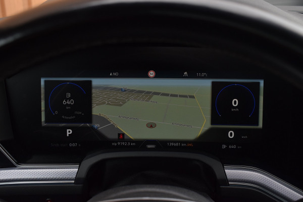 Volkswagen Touareg 3.0 TDI 286pk R-line | Grijs Kenteken | Luchtvering