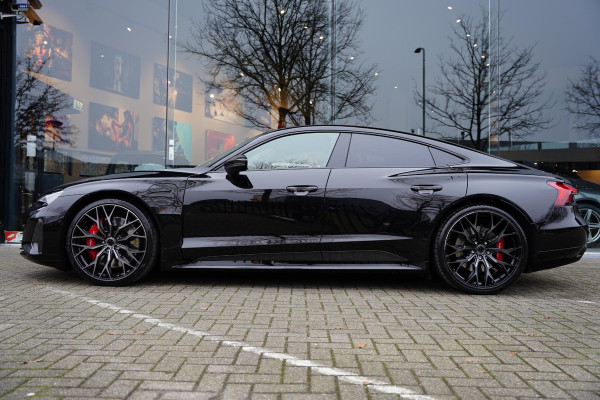 Audi e-tron GT RS Audi e-tron GT RS Carbon B&O Head Up