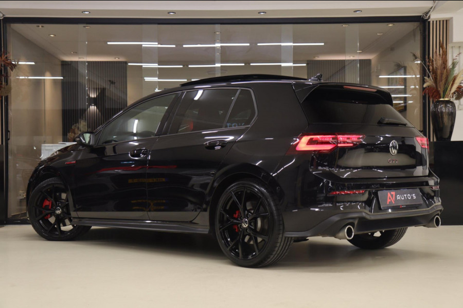 Volkswagen Golf 2.0 TSI GTI BLACKSTYLE/PANO/H-K/HUD/CARPLAY/VOL