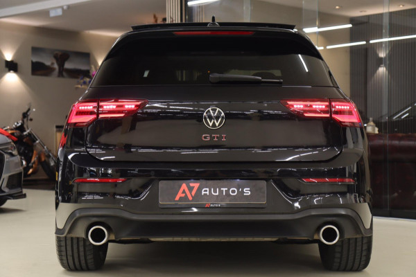 Volkswagen Golf 2.0 TSI GTI BLACKSTYLE/PANO/H-K/HUD/CARPLAY/VOL
