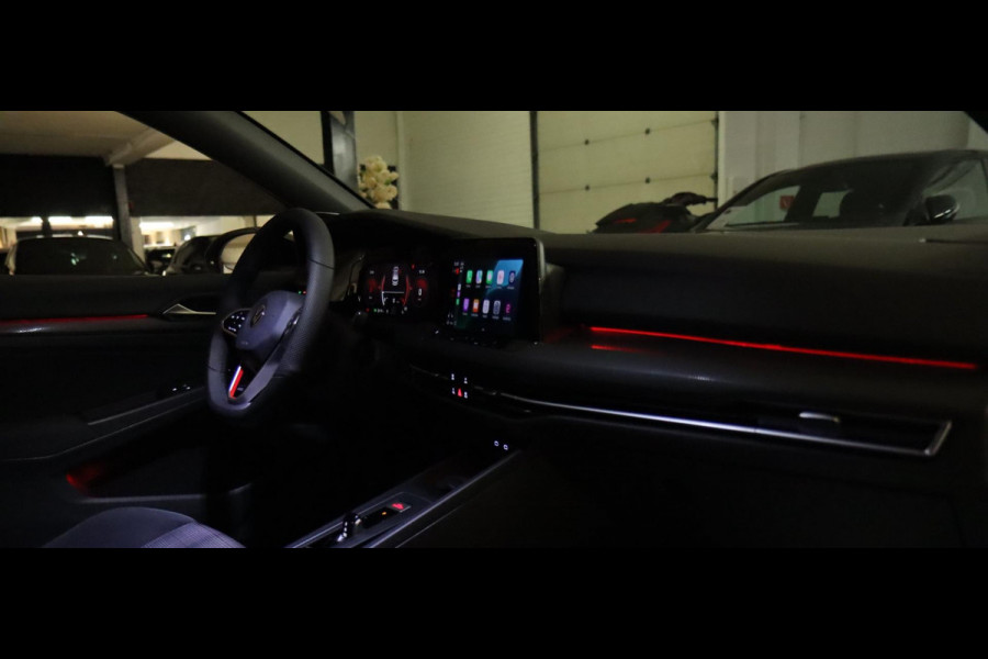 Volkswagen Golf 2.0 TSI GTI BLACKSTYLE/PANO/H-K/HUD/CARPLAY/VOL